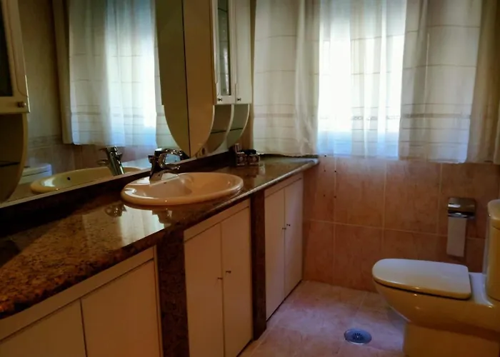 Βίλα Con Piscina *