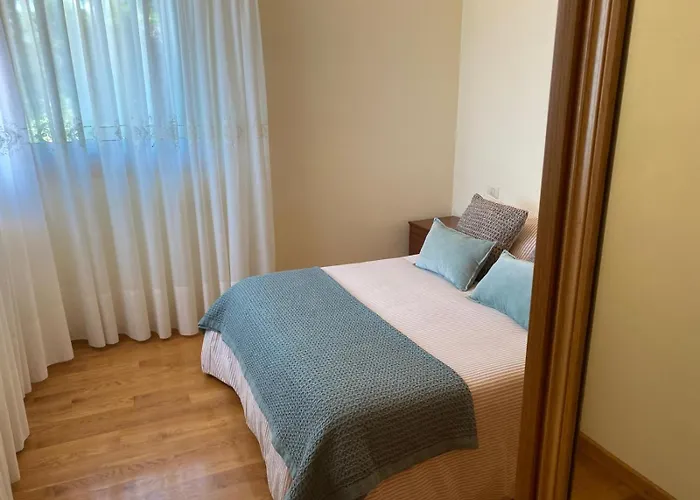 Con Piscina Βίλα